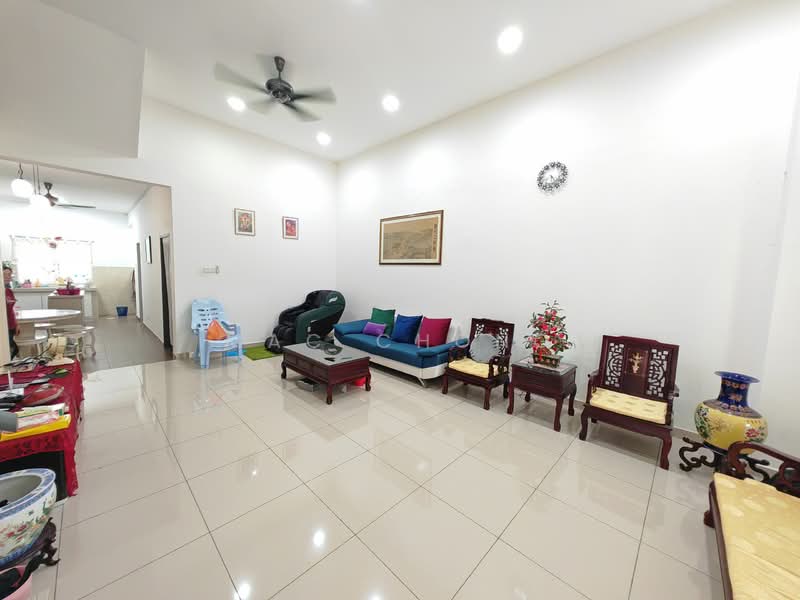 Rumah Teres 3 Tingkat untuk Dijual di Taman Semenyih Mewah (Semenyih) - Mac Chong - Living Room - PropertyGuru.com.my