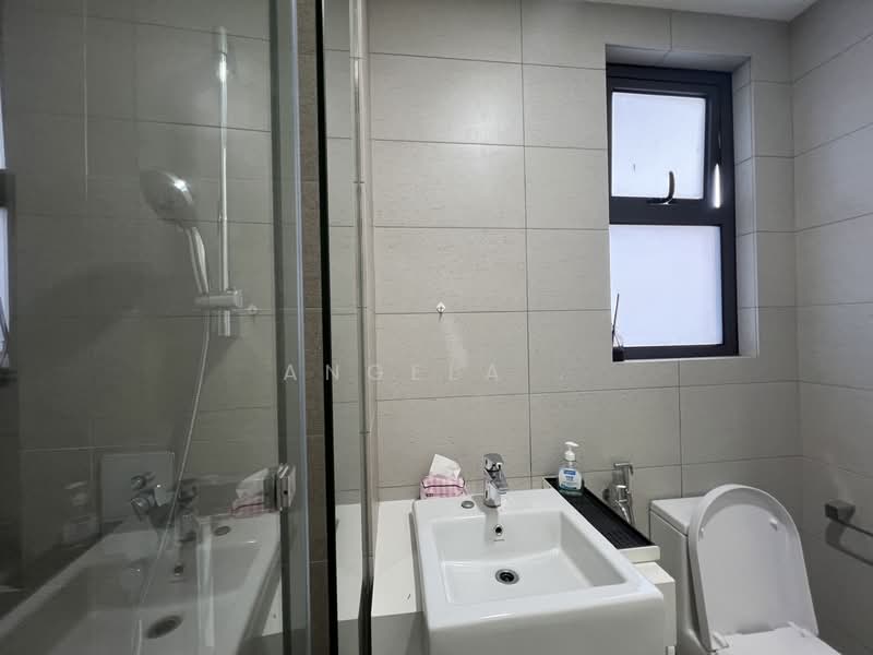 Service Residence for Sale at Skyluxe On The Park Bukit Jalil - Angela . - PropertyGuru.com.my