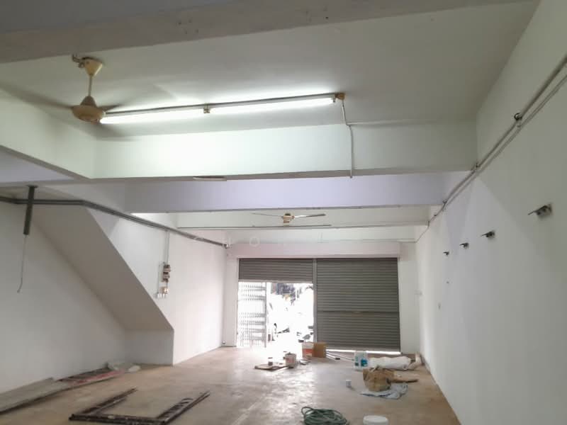 Shop for Rent in Bandar Teknologi Kajang (Kajang) - Chong . - Interior - PropertyGuru.com.my
