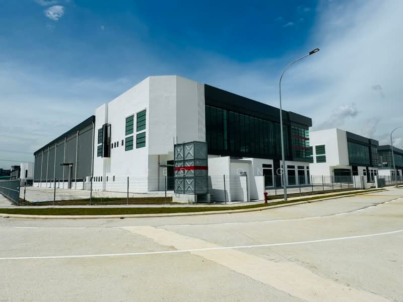 Kilang Terpisah untuk Dijual di Bandar Puteri Puchong (Puchong) - Jared Wong - Exterior - PropertyGuru.com.my