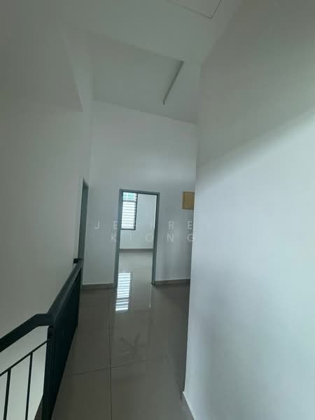 Rumah Teres 2.5 Tingkat untuk Dijual di Masai (Johor) - Jeffrey Kiong - Corridor - PropertyGuru.com.my