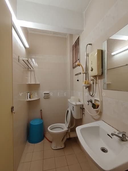 Apartment for Sale at Pangsapuri Carmila - Valerie Tang - Bathroom - PropertyGuru.com.my
