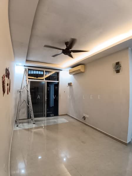 Rumah Teres 1 Tingkat untuk Disewa di Taman Setia Indah (Tebrau) - Calvin Lee - Living Room - PropertyGuru.com.my