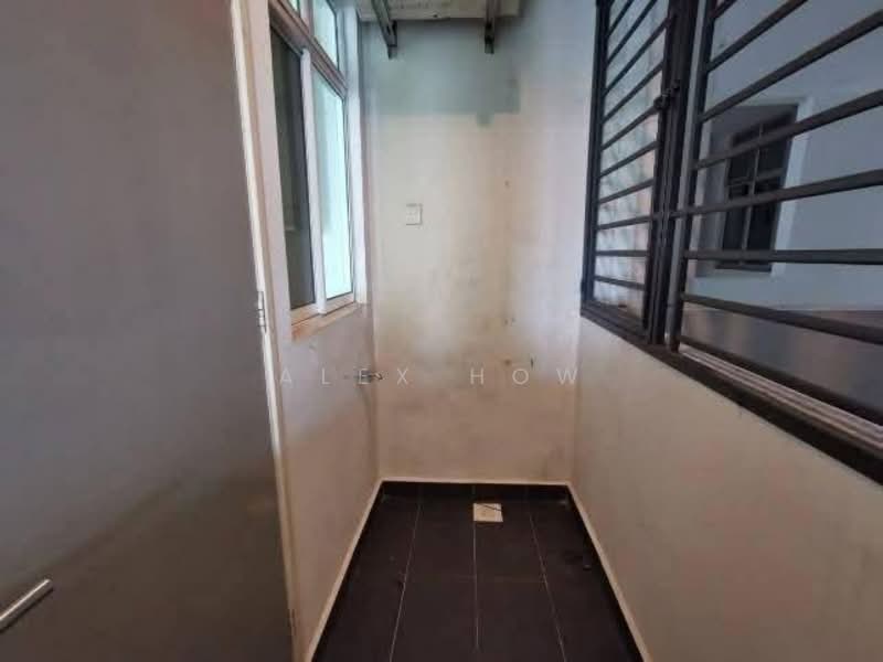 Servis Apartment untuk Dijual di Skysuites @ Meldrum Hills - Alex How - Interior - PropertyGuru.com.my