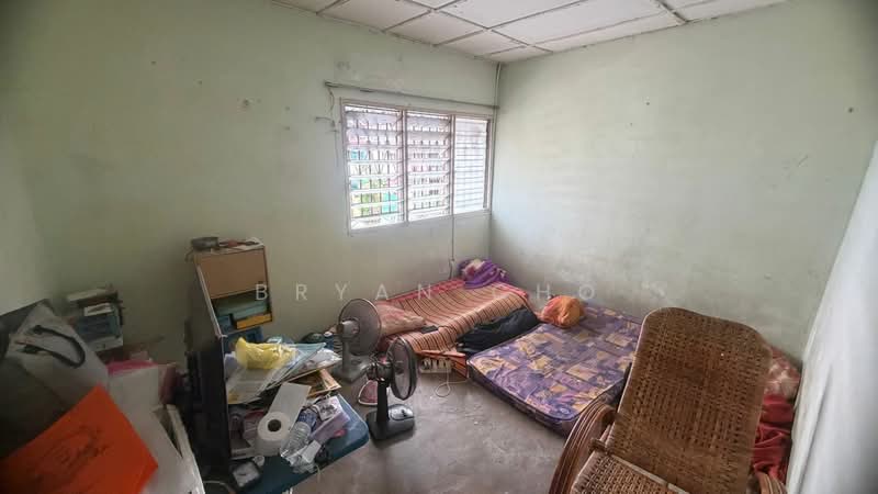 2-storey Terraced House for Sale in Taman Seraya (Ampang) - Bryan Cho - Bedroom - PropertyGuru.com.my