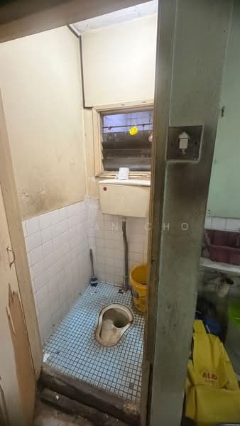 2-storey Terraced House for Sale in Taman Seraya (Ampang) - Bryan Cho - Bathroom - PropertyGuru.com.my