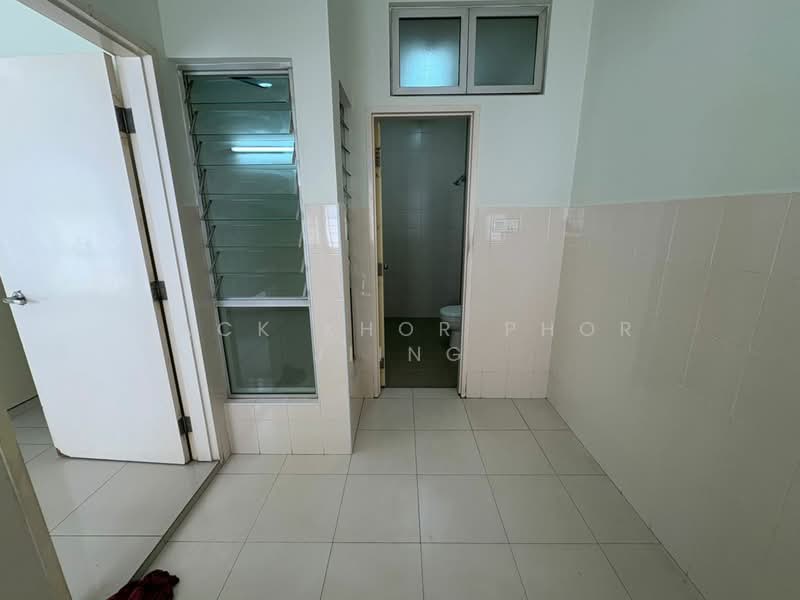 Semi-Detached House for Sale in Setia Impian (Setia Alam) - Jack Khor Phor Jiing - Bathroom - PropertyGuru.com.my