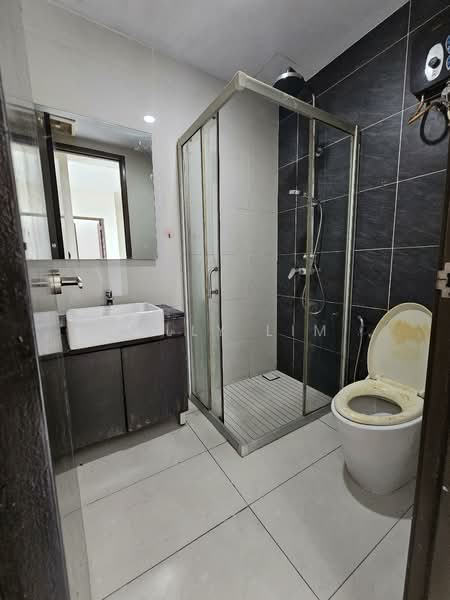 Condominium for Rent at Bay Point @ Country Garden Danga Bay - Kelly Lim - PropertyGuru.com.my
