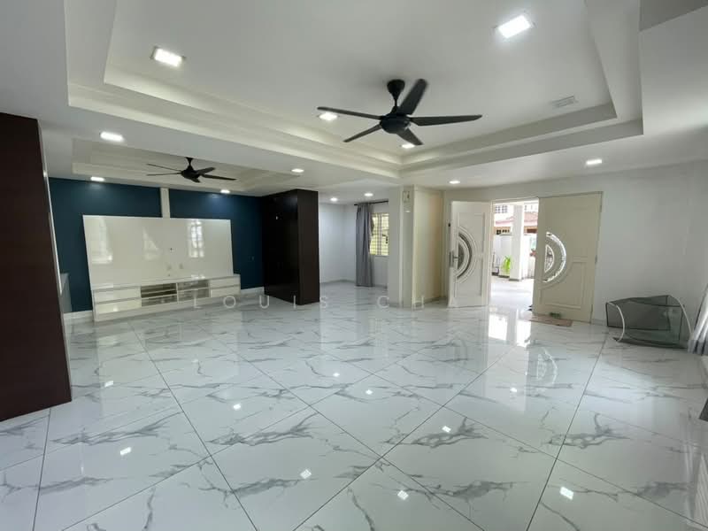 Rumah Teres 2 Tingkat untuk Dijual di Bandar Botanic (Klang) - Louis Chan - Living Room - PropertyGuru.com.my