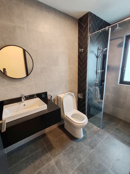 Kediaman Servis untuk Disewa di V Residence 2 @ Sunway Velocity - Aaron Yeoh - Bathroom - PropertyGuru.com.my
