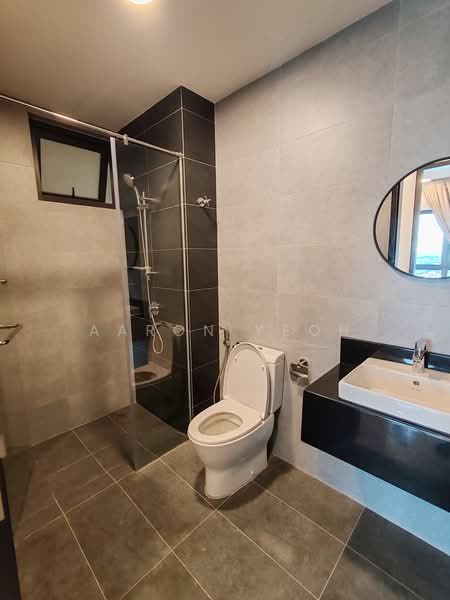 Kediaman Servis untuk Disewa di V Residence 2 @ Sunway Velocity - Aaron Yeoh - Bathroom - PropertyGuru.com.my