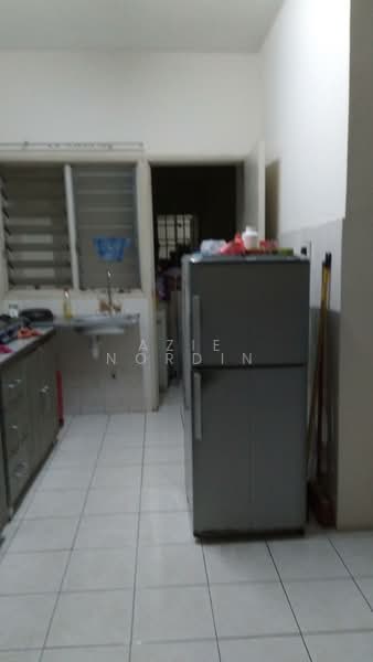 Condominium for Sale at Platinum Hill PV 5 - Azie Nordin - Kitchen - PropertyGuru.com.my