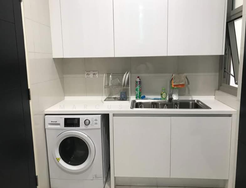 Service Residence for Sale at Banyan Tree Signatures - Marcus Guan - Kitchen - PropertyGuru.com.my