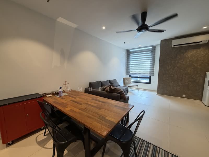 Servis Apartment untuk Disewa di Arcoris SOHO - Samuel Lee - Living Room - PropertyGuru.com.my