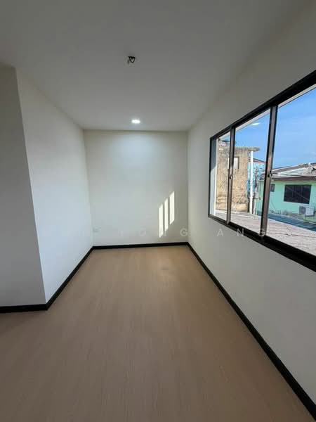 2-storey Terraced House for Sale in Taman Desa Cemerlang (Ulu Tiram) - Han Yong Ang - Interior - PropertyGuru.com.my