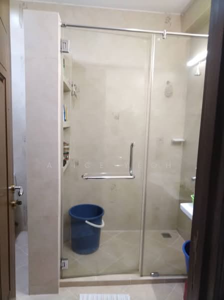 Semi-Detached House for Sale in Taman Teluk Molek (Butterworth) - Alice Yeoh - Bathroom - PropertyGuru.com.my