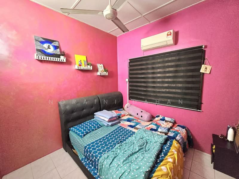2-storey Terraced House for Sale in Bukit Kemuning (Shah Alam) - Noraini Dahan - PropertyGuru.com.my
