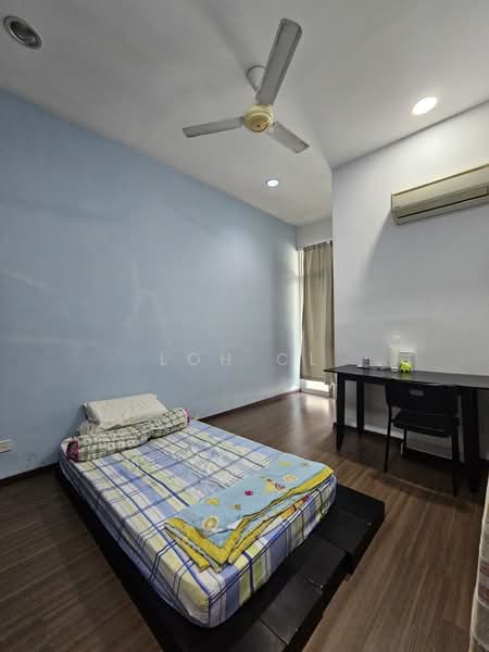 Rumah Teres 3 Tingkat untuk Dijual di Jelutong (Penang) - Loh CL - Bedroom - PropertyGuru.com.my