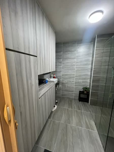 Service Residence for Sale at KSL Residence @ Daya - Ang Boon Chai - Bathroom - PropertyGuru.com.my