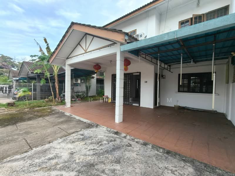 Semi-Detached House for Sale in Taman Daya (Johor Bahru) - Michelle Lim - Exterior - PropertyGuru.com.my
