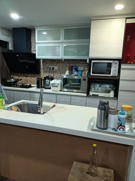 Rumah Teres 3 Tingkat untuk Dijual di Jelutong (Penang) - Loh CL - Kitchen - PropertyGuru.com.my