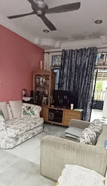 1-storey Terraced House for Sale in Bandar Rinching (Semenyih) - Elvin Chooi - Living Room - PropertyGuru.com.my