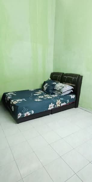 1-storey Terraced House for Sale in Bandar Rinching (Semenyih) - Elvin Chooi - Bedroom - PropertyGuru.com.my