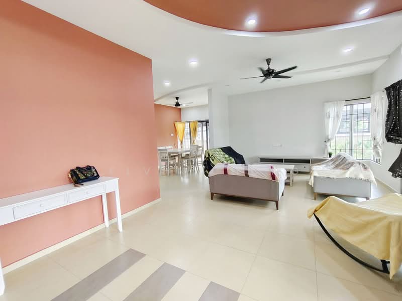 Semi-Detached House for Sale in Seri Palma (Simpang Pulai) - Kelvin Chong - Living Room - PropertyGuru.com.my