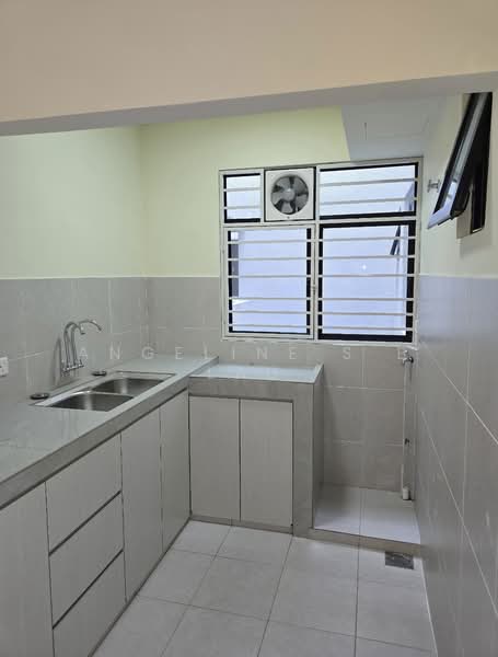 Apartment for Rent at Residensi Max - Angeline S B Lau - Kitchen - PropertyGuru.com.my