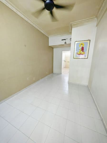 2-storey Terraced House for Sale in Kampung Segambut Tengah (Segambut) - Kelly Lai - Interior - PropertyGuru.com.my