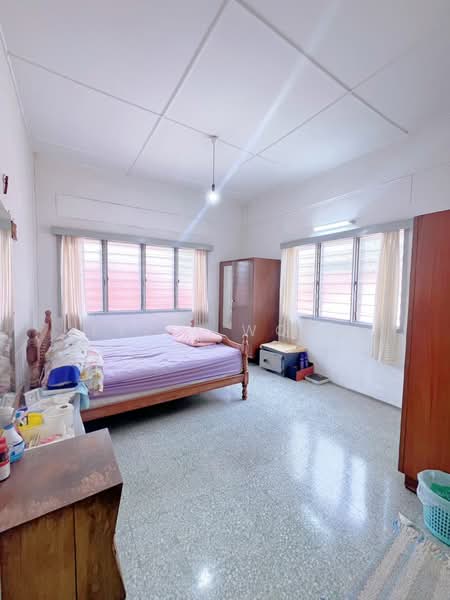 Bungalow for Rent in Seksyen 17 (Petaling Jaya) - Felix Wong - Bedroom - PropertyGuru.com.my
