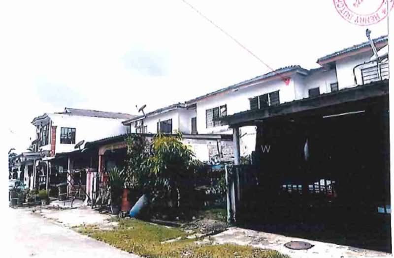 2-storey Terraced House for Sale in Tanjung Gemuk (Endau) - Leslie Low - Exterior - PropertyGuru.com.my