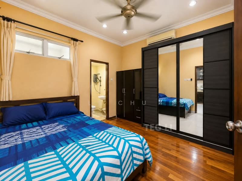 2-storey Terraced House for Sale in Kota Kemuning (Shah Alam) - LS Chu - Bedroom - PropertyGuru.com.my