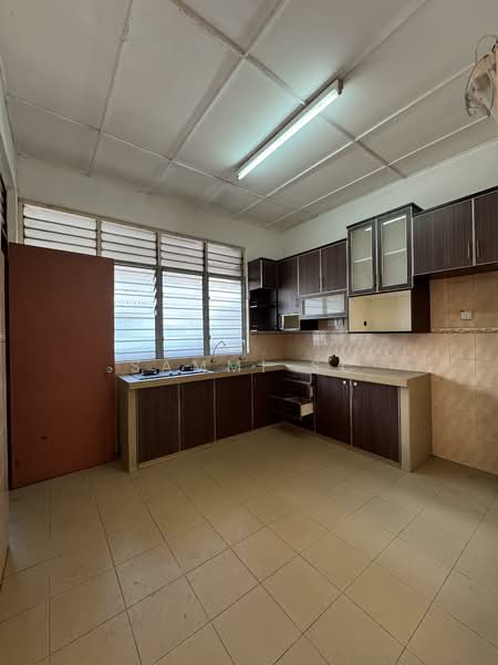 1-storey Terraced House for Sale in Taman Inderawasih (Perai) - Sammi SC - Kitchen - PropertyGuru.com.my