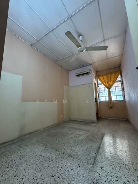 1-storey Terraced House for Sale in Taman Inderawasih (Perai) - Sammi SC - Interior - PropertyGuru.com.my