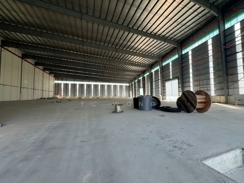 Warehouse for Rent in Pelabuhan Klang (Selangor) - FC Wong - Interior - PropertyGuru.com.my