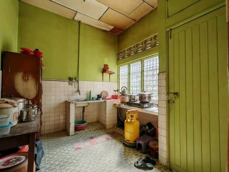 Rumah Teres 1 Tingkat untuk Dijual di Taman Wing Onn (Ipoh) - Kelvin Chong - Kitchen - PropertyGuru.com.my