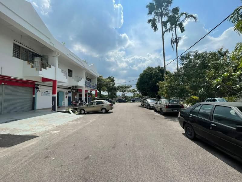 Kedai / Pejabat untuk Dijual di Johor Bahru (Johor) - Jeffrey Kiong - Exterior - PropertyGuru.com.my