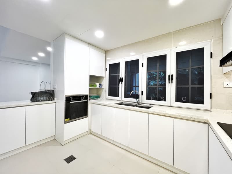 Kondominium untuk Disewa di Menara Mutiara - Valerie Arnesto - Kitchen - PropertyGuru.com.my