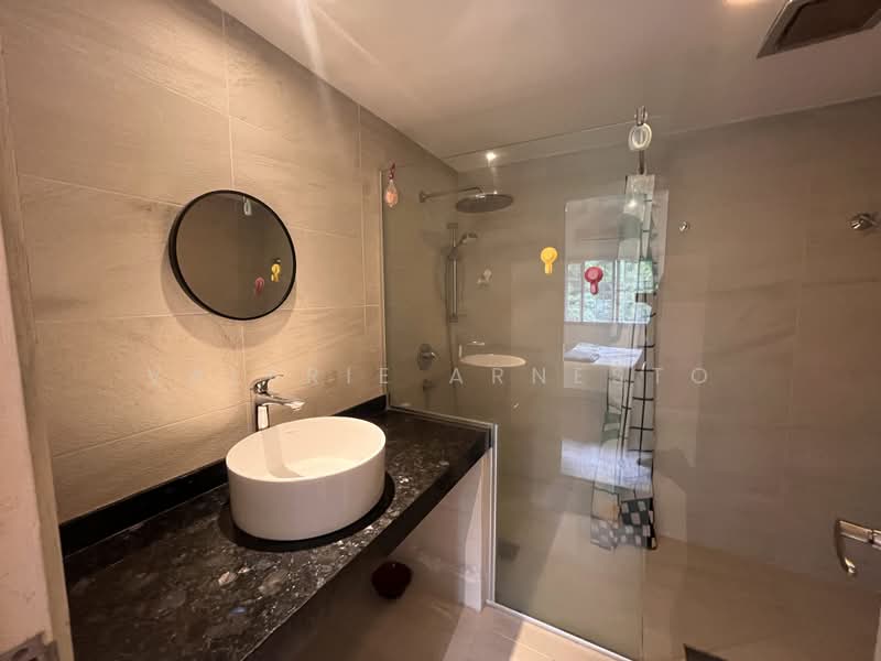 Kondominium untuk Disewa di Menara Mutiara - Valerie Arnesto - Bathroom 1 - PropertyGuru.com.my