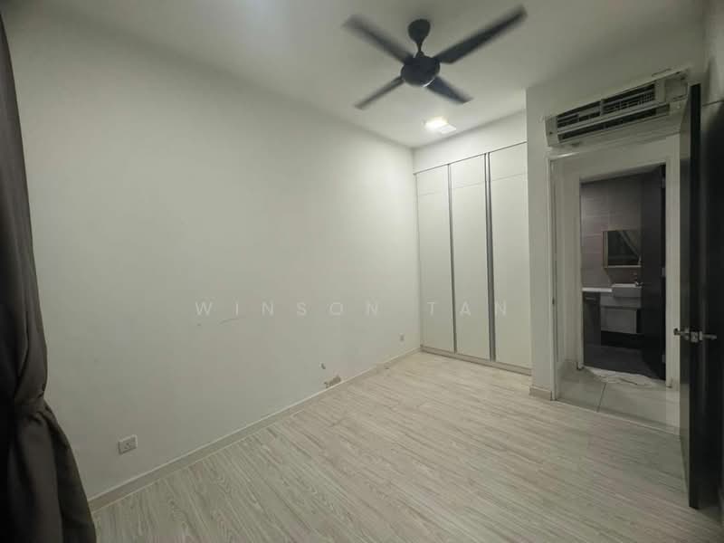 Service Residence for Sale at Setia Sky 88 - Winson Tan - Bedroom - PropertyGuru.com.my