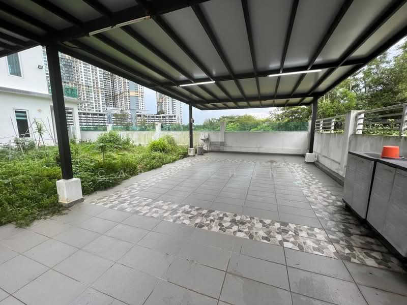 Cluster House for Sale in Austin Heights (Tebrau) - Caren Chong - PropertyGuru.com.my