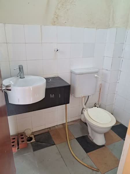 Rumah Kluster untuk Dijual di Taman Putra Perdana (Puchong) - Mimi Foo - Bathroom - PropertyGuru.com.my