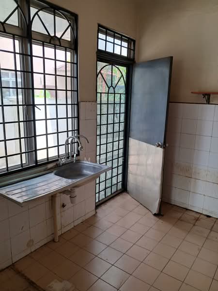 Rumah Kluster untuk Dijual di Taman Putra Perdana (Puchong) - Mimi Foo - Kitchen - PropertyGuru.com.my