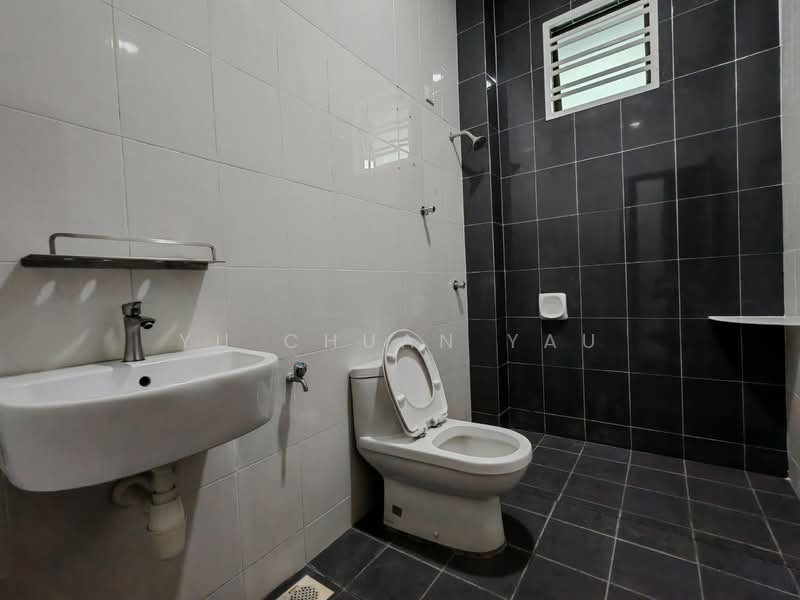 Rumah Teres untuk Dijual di Bukit Beruang (Bukit Baru) - Yu Chuan Yau - PropertyGuru.com.my
