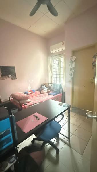 2-storey Terraced House for Sale in Bandar Putra Permai (Seri Kembangan) - Roseabelle Low - Bedroom - PropertyGuru.com.my