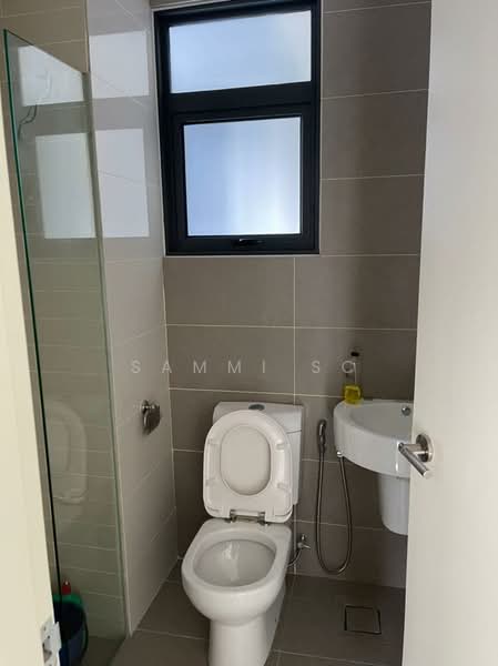 Condominium for Sale at Setia Sky Vista - Sammi SC - Bathroom - PropertyGuru.com.my