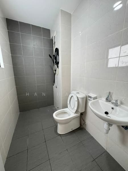 Rumah Teres 1.5 Tingkat untuk Disewa di Kajang (Selangor) - Han Haw Ze - Bathroom - PropertyGuru.com.my