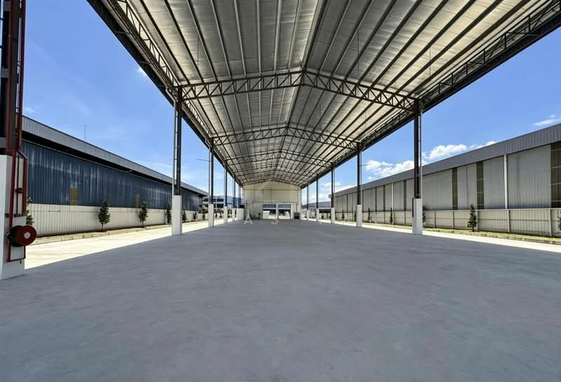 Detached Factory for Rent in Rawang (Selangor) - Lucas Tan - Exterior - PropertyGuru.com.my