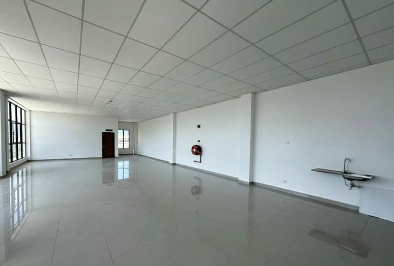 Detached Factory for Rent in Rawang (Selangor) - Lucas Tan - Interior - PropertyGuru.com.my